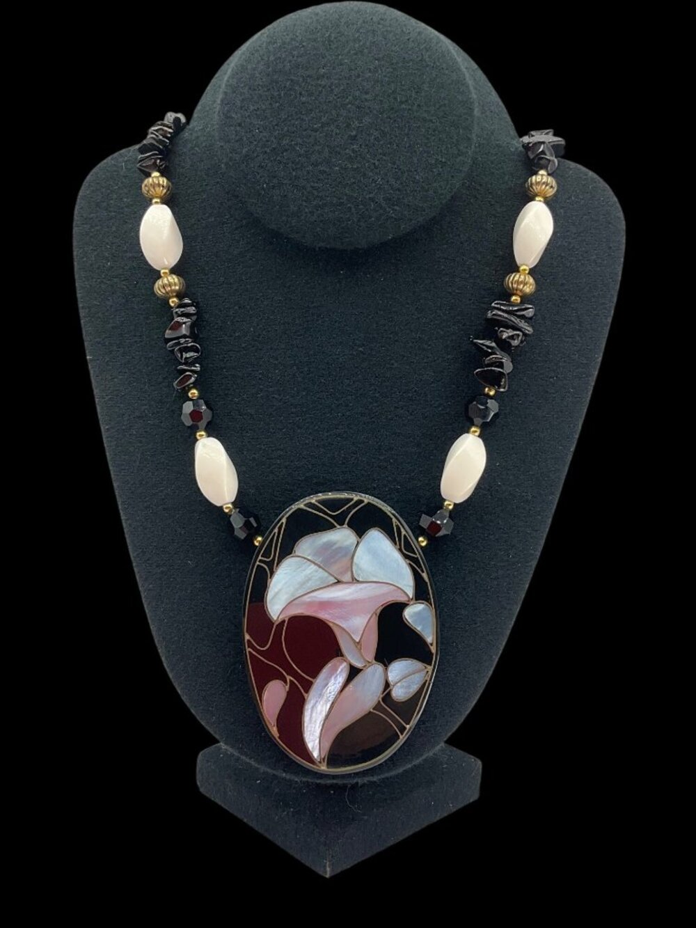 Vintage 70's Lee Sands Artisan Calla Lily Flower Mother Of Pearl Inlay Necklace